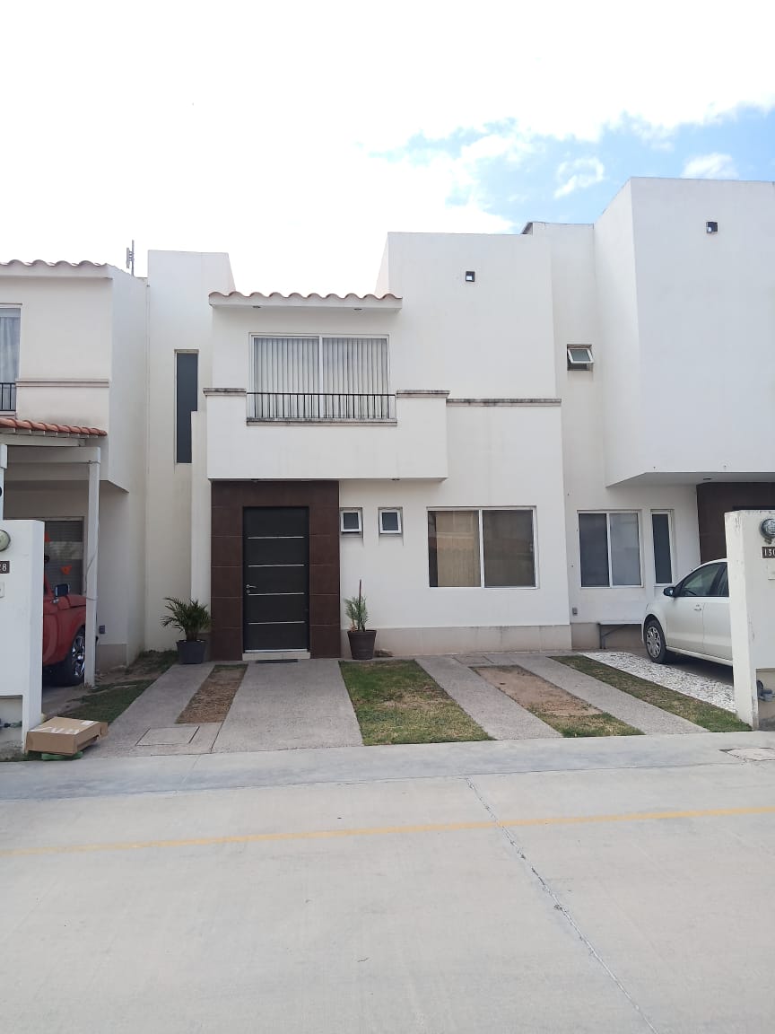 Casa Amueblada en Puerta de Piedra