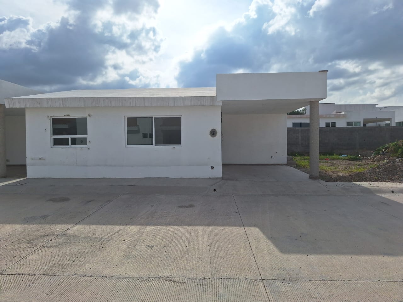 Casas en Venta de 1 planta en La Colmena