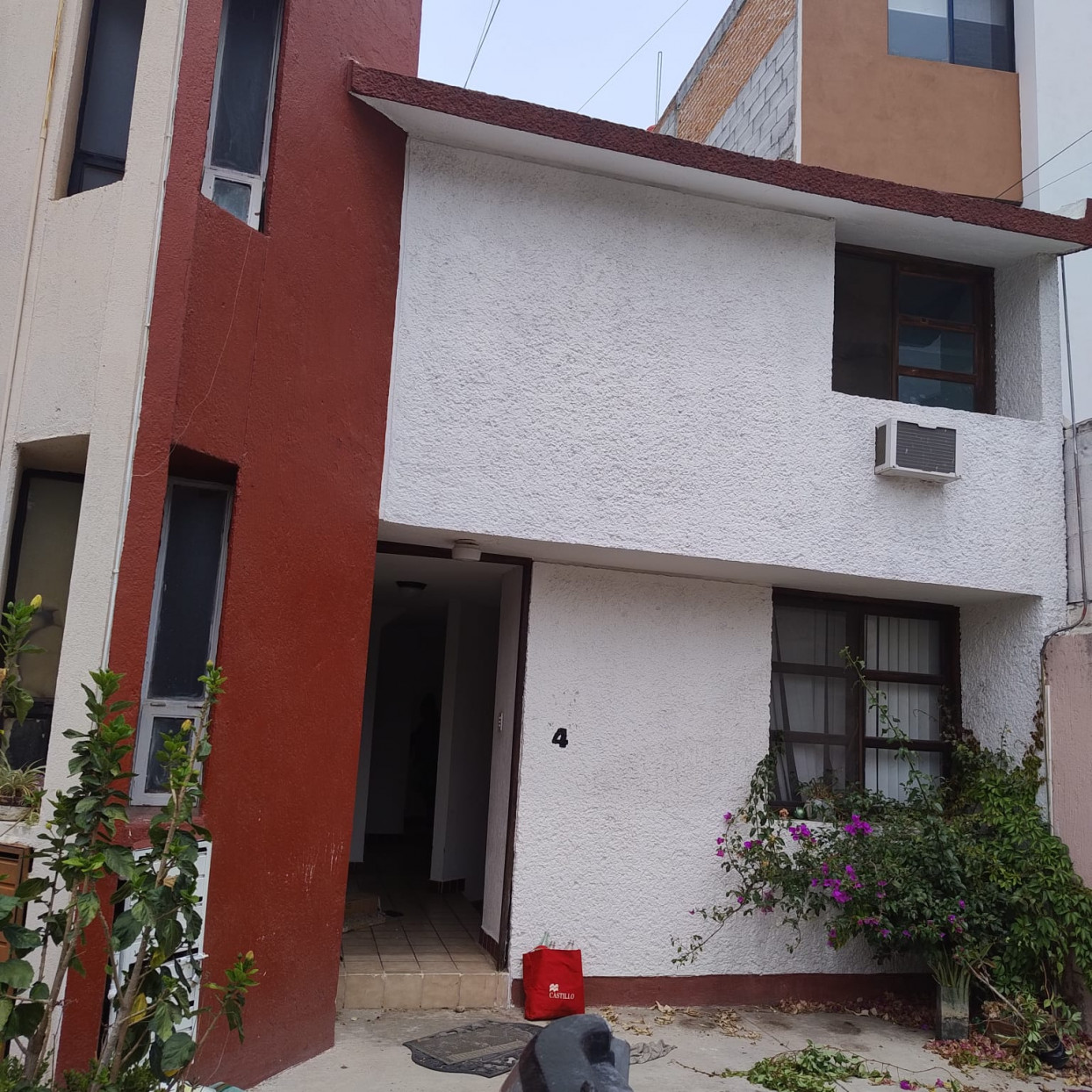 Casa en Renta por Zona Universitaria