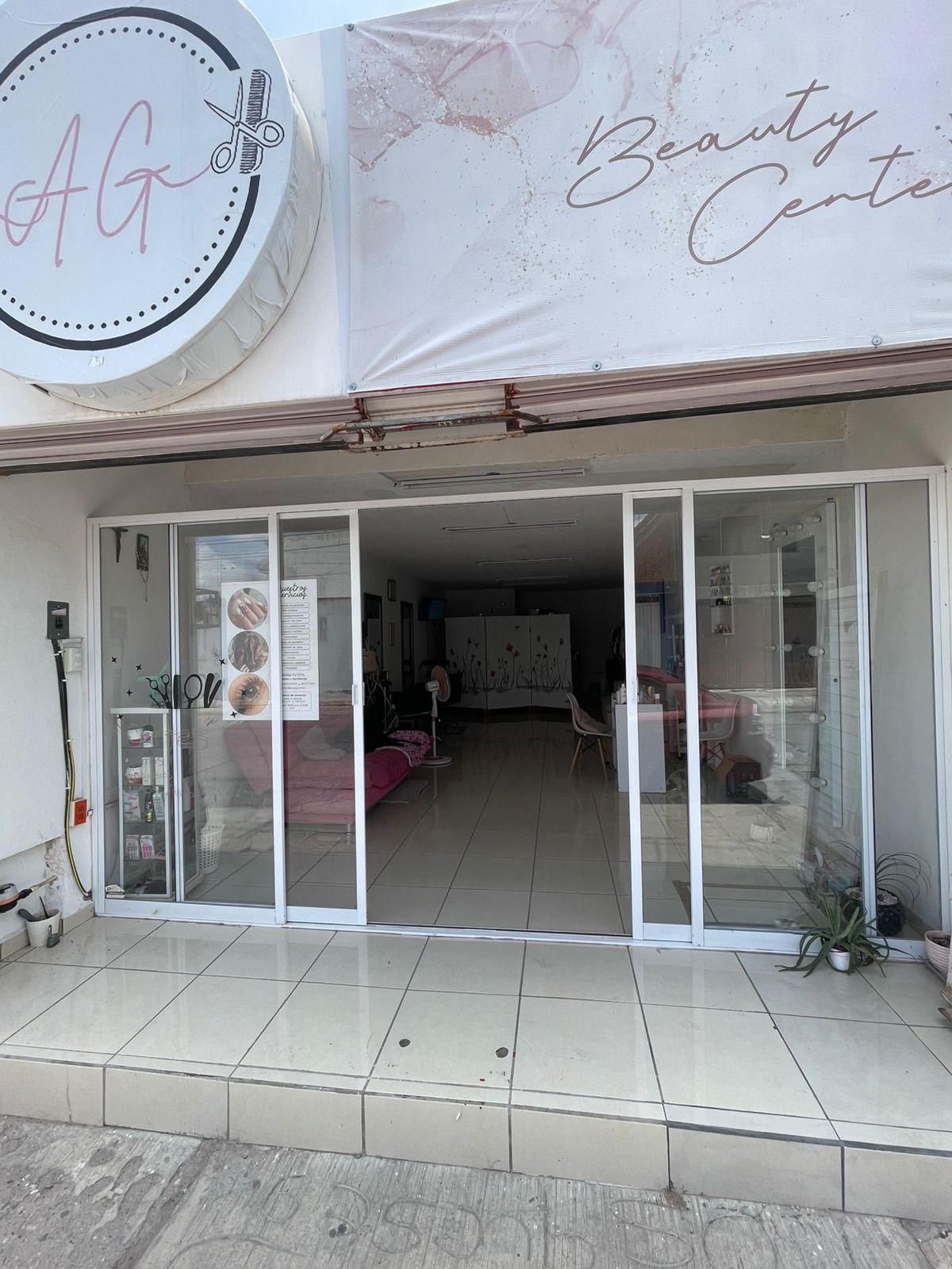 Local en Venta en Mineros Fannayer por Jacarandas
